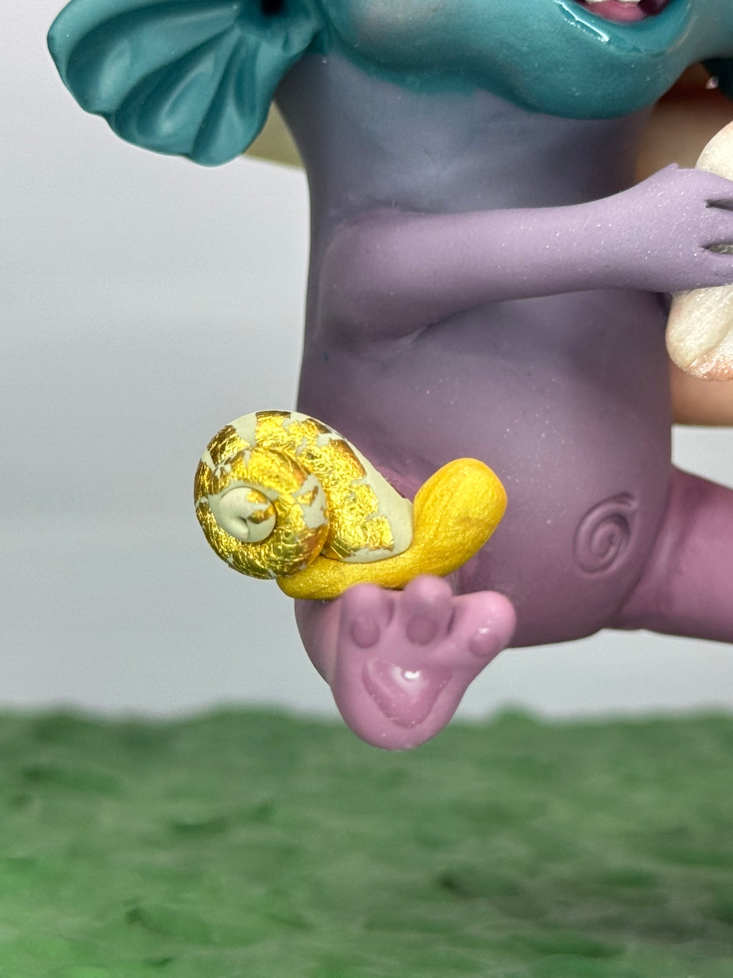 Oona - Oona’s Wakeful Whisper