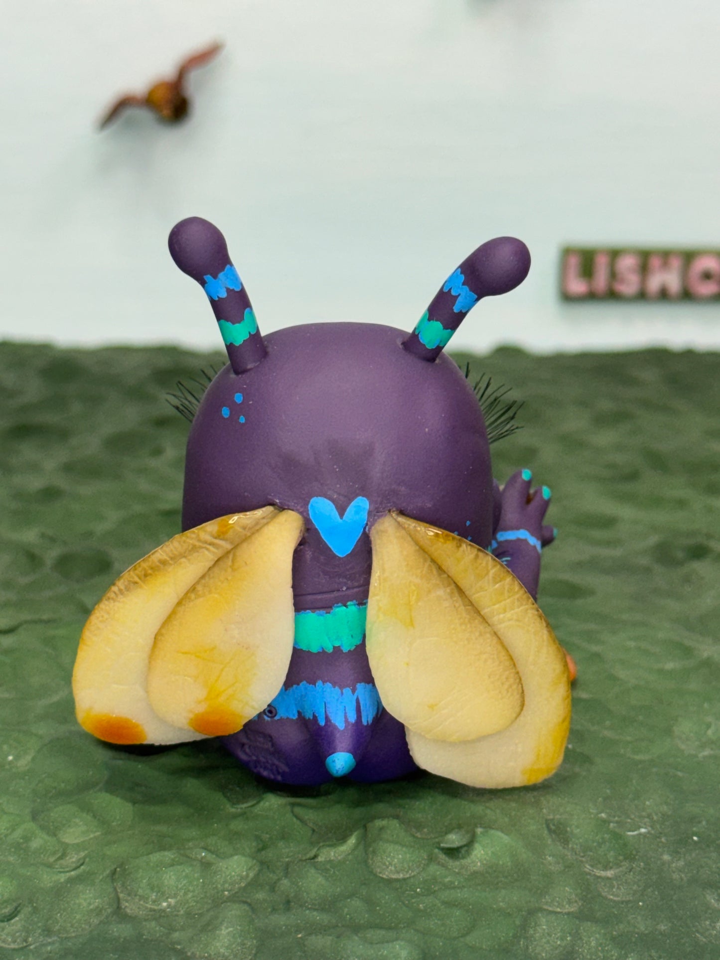 Fantasy Bee Chunkeez 1 - Fuzzy