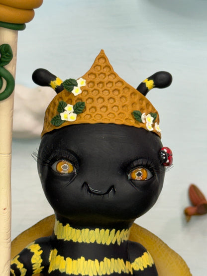 The Queen Bee Loveez - BeeAnca
