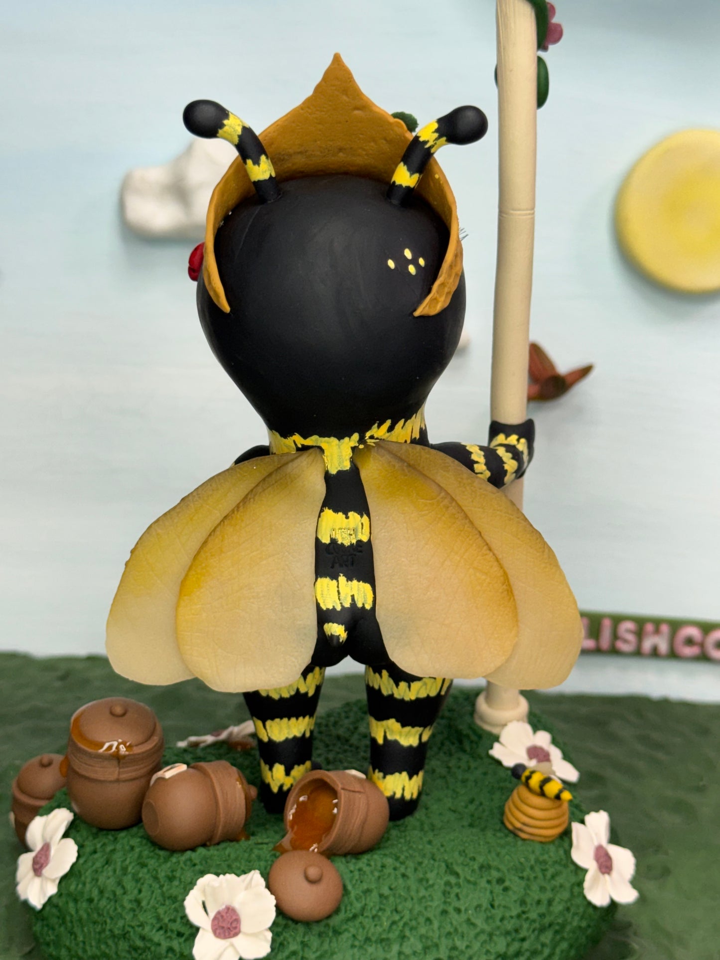 The Queen Bee Loveez - BeeAnca