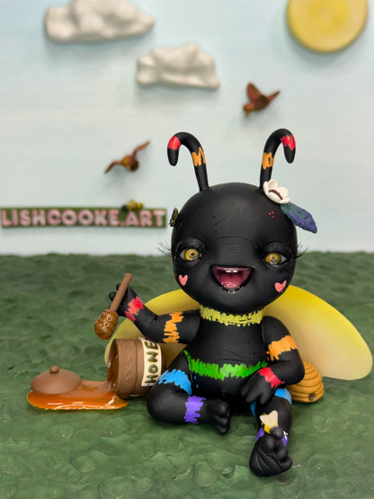 Rainbow Bee Loveez - Honey