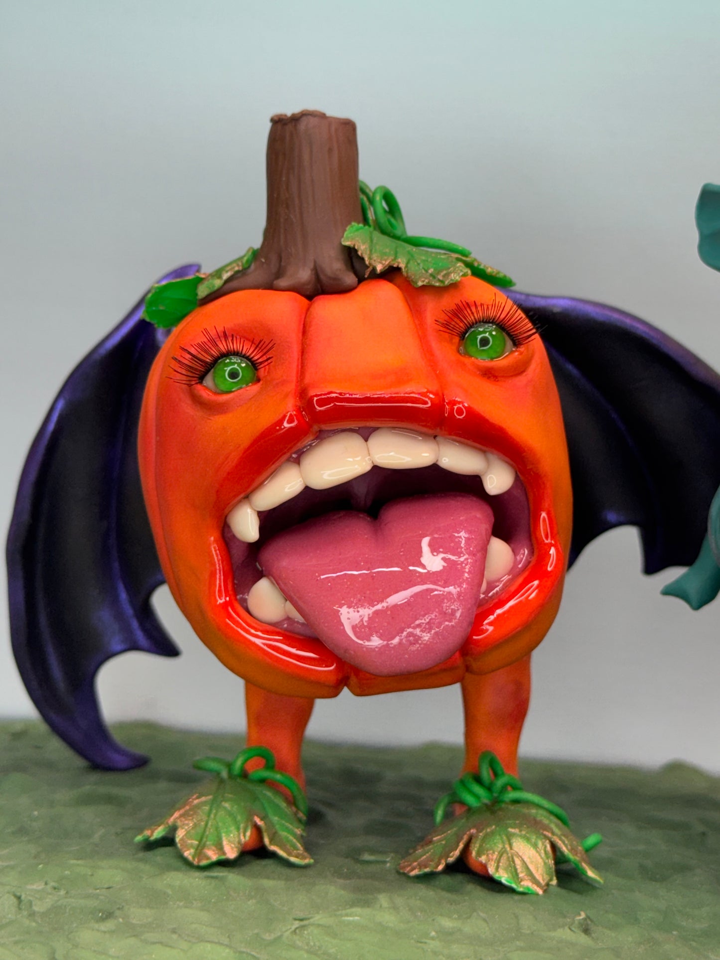 Pepita Pumpkin Screaming Meaneez